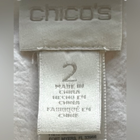 Chico’s White Blouse With Lace, Size 2 - Picture 7 of 8